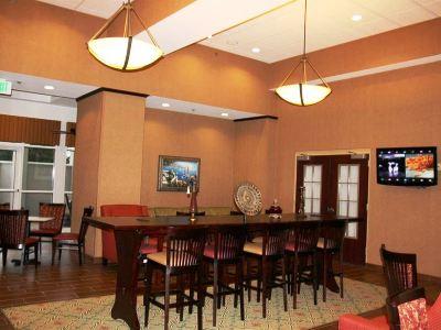 Hotel Hampton & Hampton Cove Huntsville