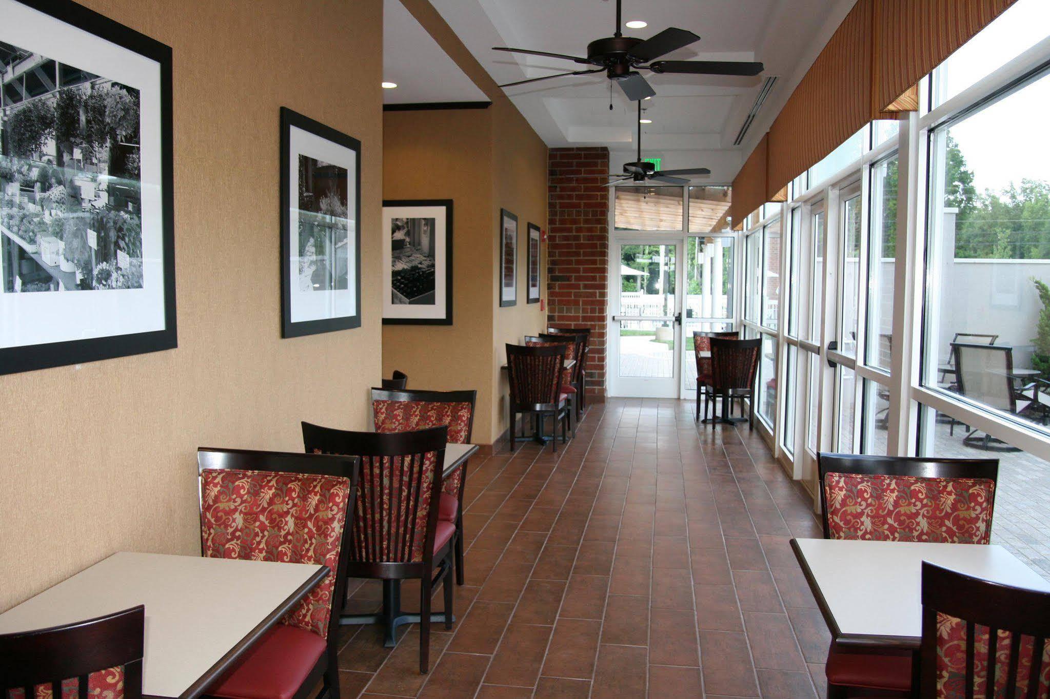 Hotel Hampton & Hampton Cove Huntsville